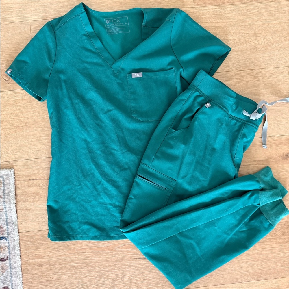 Figs Emerald Technical Collection Set XS